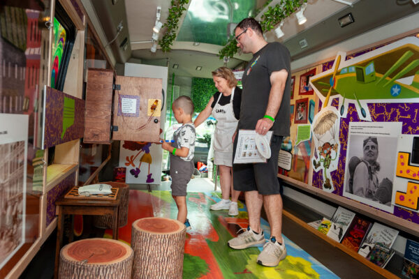 200th_Birthday_And_Book_launch_Finals-006 200th_Birthday_And_Book_launch_Finals-006